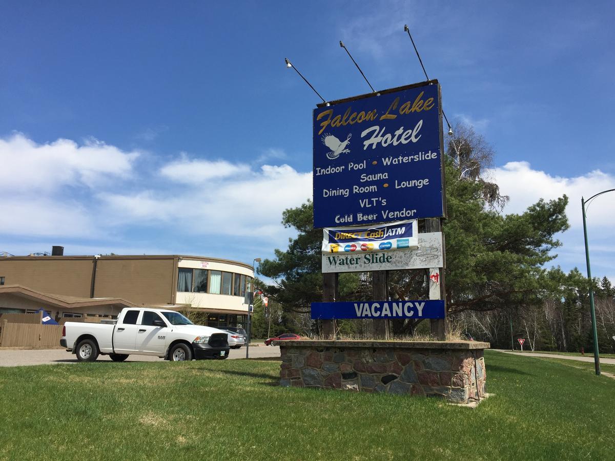 Falcon Lake Hotel 外观 照片