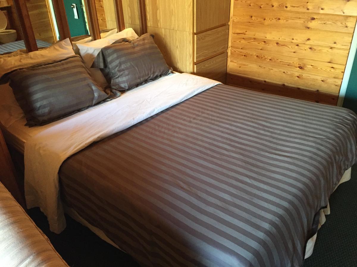 Falcon Lake Hotel 外观 照片